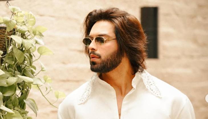 'Moms want a son like me': Fahad Mustafa talks about his 'real self' in latest interview