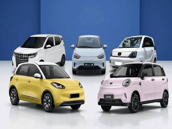 Pakistan auto industry braces for major shift as Electric and Hybrid vehicles surge