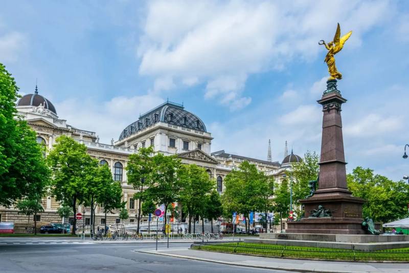 HEC announces scholarships for PhD scholars in Austria