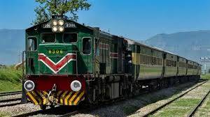 Man commits suicide by throwing himself in front of train in Rawalpindi