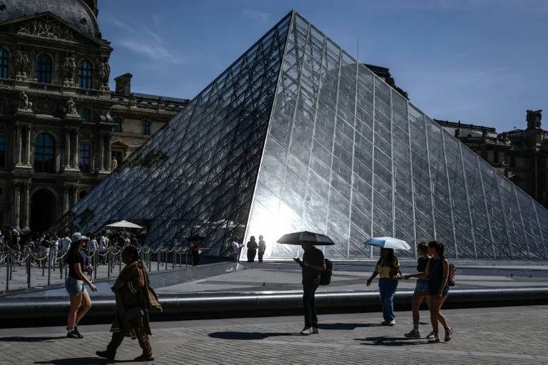 France follows England in measuring hottest spring on record