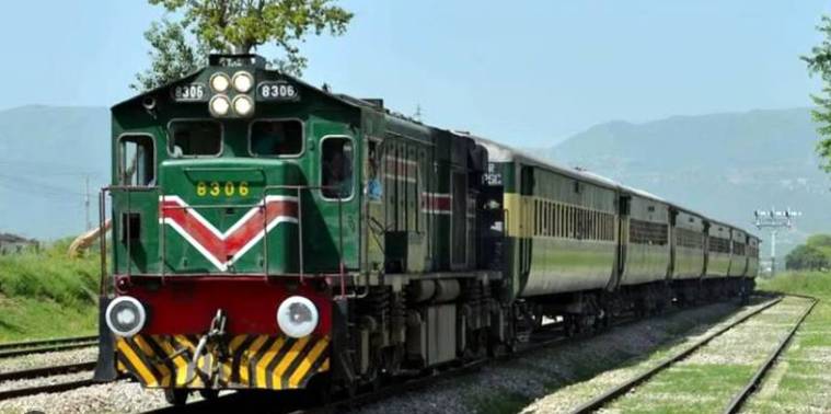 Train delays get worse across Pakistan