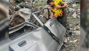 Road accident in Kohistan claims six lives