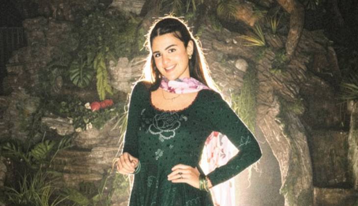 Hira Mani's hilarious take on trending audio leaves fans in laughter 