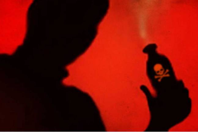 Man throws acid at wife, daughter in Ferozewala 