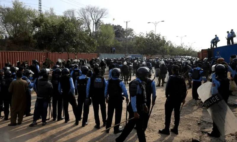 Additional security forces to be deployed in AJK ahead of strike call