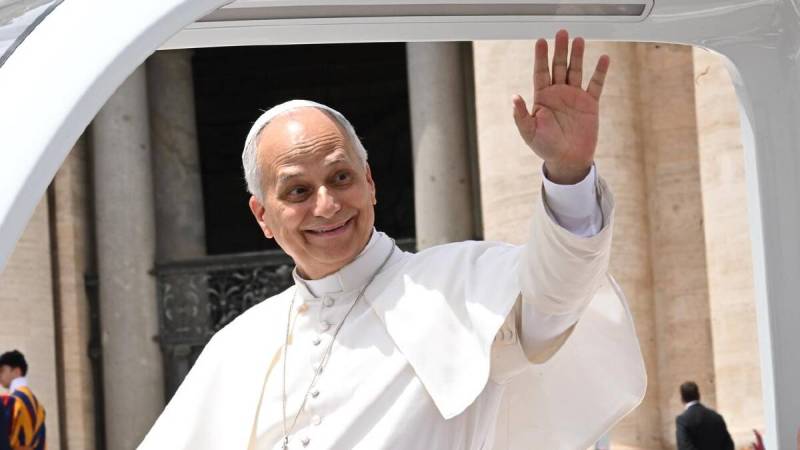 Pope visits polarised Spain with focus on migrants