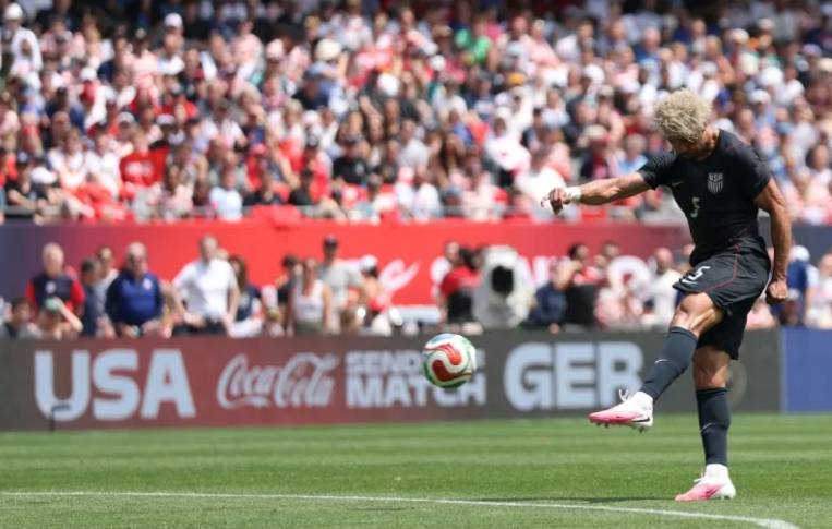 Germany beat combative US in co-hosts' final World Cup warmup