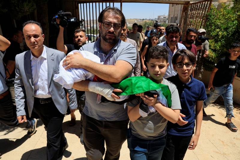 Israel military opens probe into West Bank baby's killing