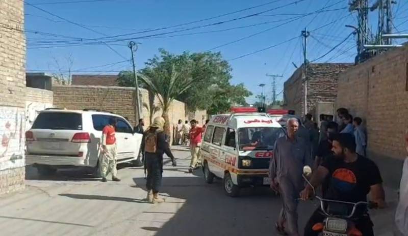 Man kills wife, five children in Quetta, attempts suicide