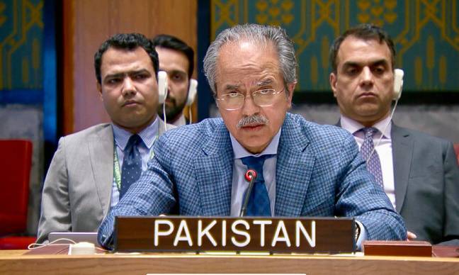 Pakistan says fragile truce in Mideast to have negative consequences 