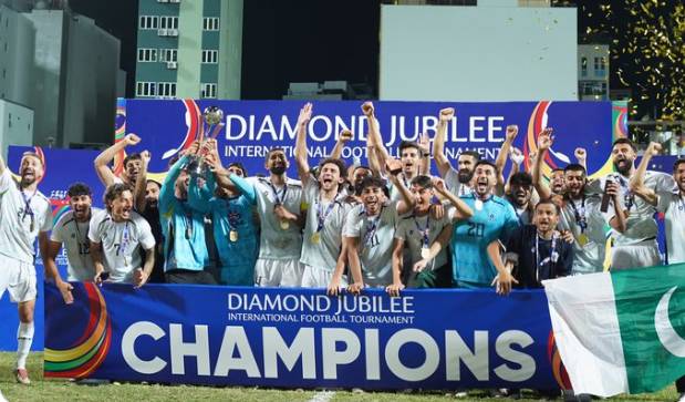 PM, PCB chief greet Pakistan team on winning Diamond Jubilee Football Tournament