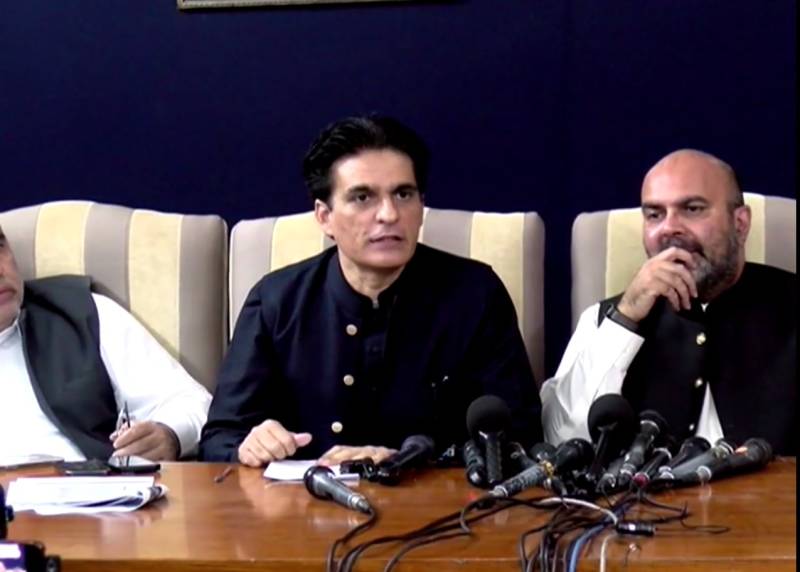PTI criticises govt's economic policies, raise concerns over situation in Azad Kashmir