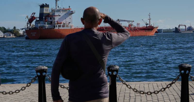 Cuba says US oil blockade preventing UN aid distribution