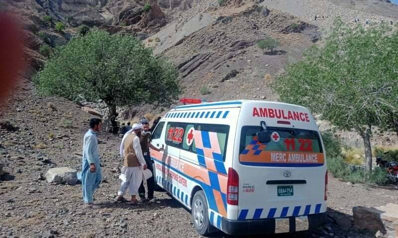Three killed as motorcycle plunges into ravine in Balochistan's Machh area