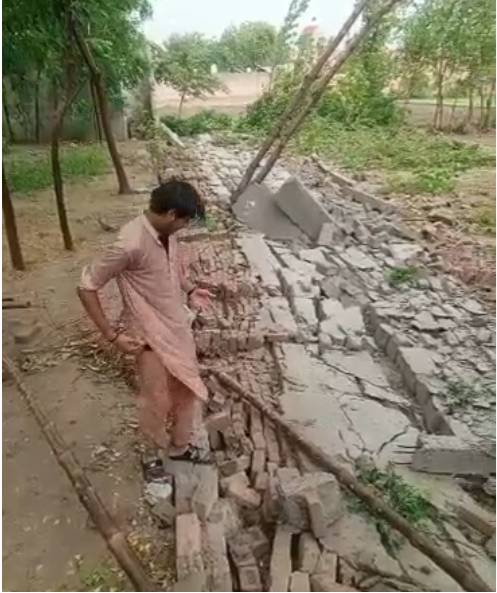 Three killed, 14 injured as storm, heavy rain lash Bannu