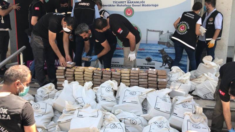 Turkey seizes more than one tonne of narcotics at Greek border