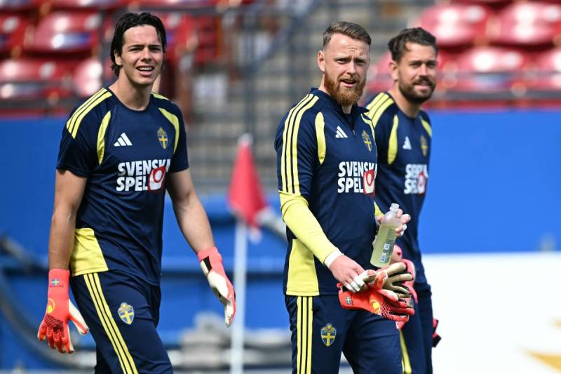 US spy powers to lapse as World Cup raises security fears