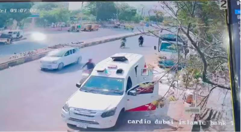 Cash van security in-charge arrested for Rs300m robbery in Karachi