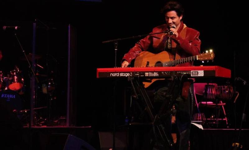 Ali Zafar sets new record at Canada's Celebration Square