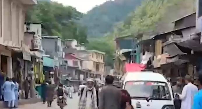 Lukewarm response to JAAC’s call for strike as businesses in AJK remain open