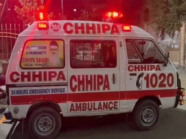 Two brothers killed, another critically injured as wall collapses in Quetta