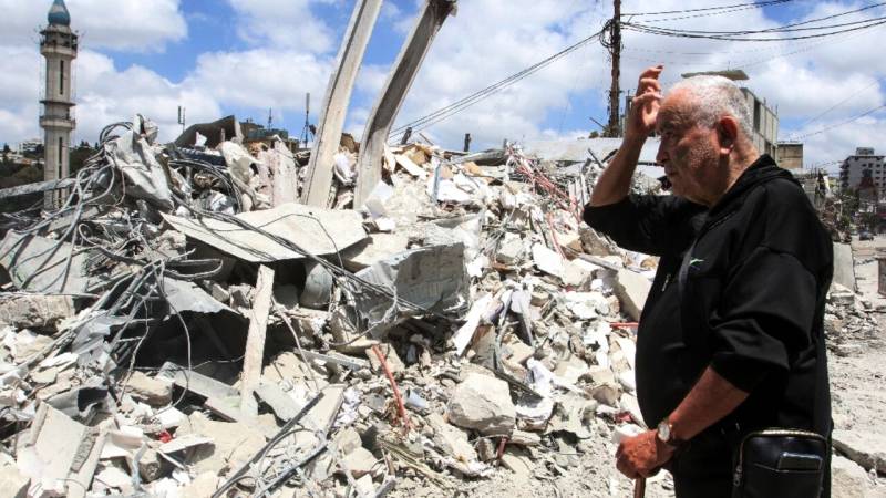 Lebanese mourn destroyed homes, livelihoods in southern city