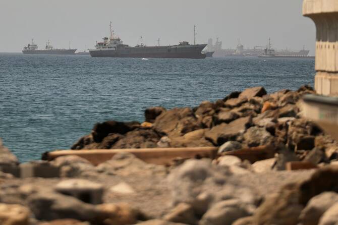 Iranian tankers exit US blockade zone ahead of peace talks