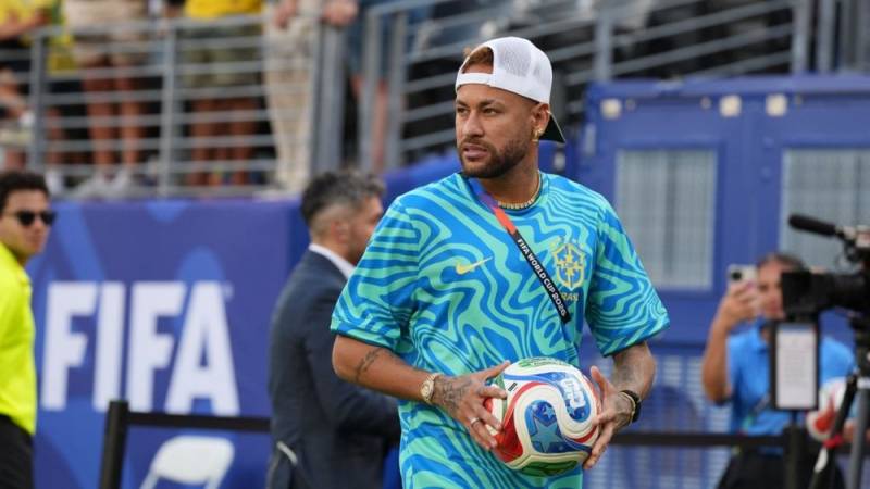 Neymar? He is working remotely at the World Cup, jokes Lula