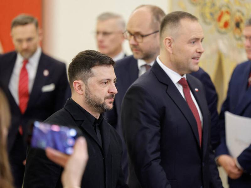 Poland's president strips Zelensky of order, escalating WWII row