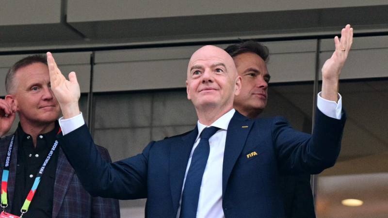 FIFA draws criticism as Infantino clocks up air miles at World Cup