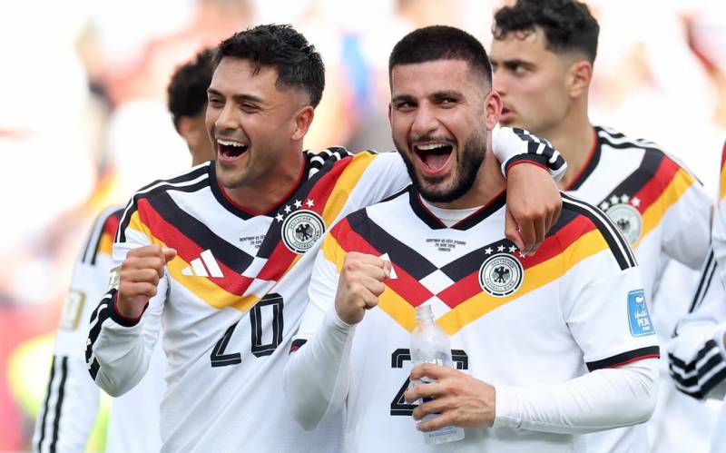 Germany come from behind to beat Ivory Coast and reach World Cup last 32