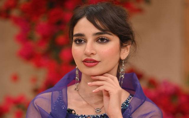 ‘Pain looks graceful’, Mamya Shajaffar’s somber post leaves fans worried