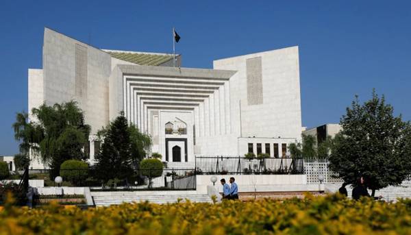 SC rules honourably acquitted employees entitled to full benefits