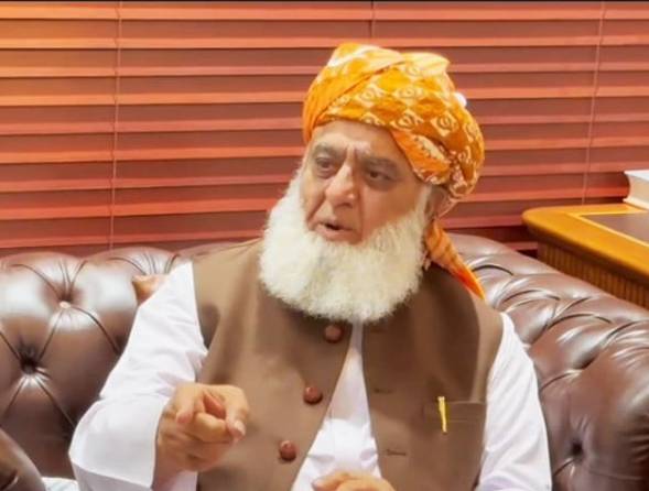 Maulana Fazl says has accepted JAAC’s request to mediate between them and govt