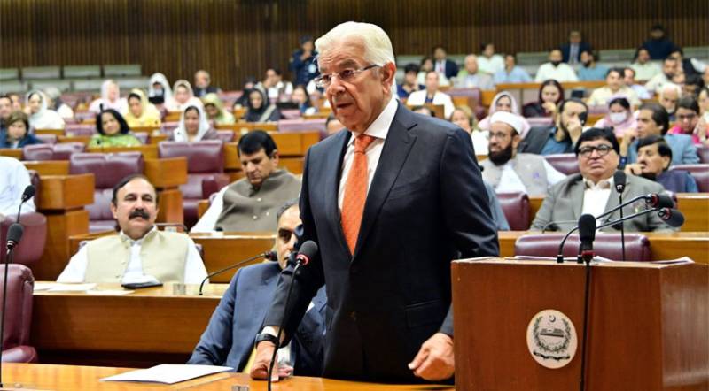 Defence Minister invites PTI to sign Charter of Democracy