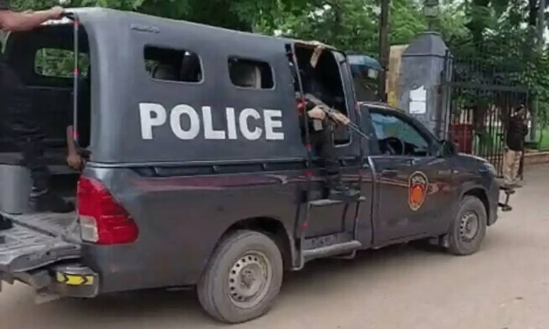 Police in Lahore arrest fake spiritual healer 