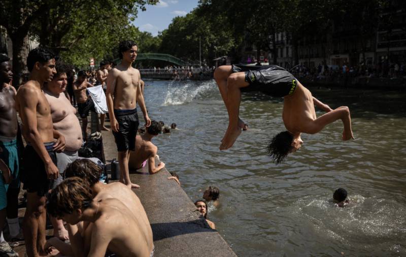 Europe swelters under record-breaking heatwave