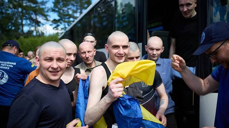 Russia, Ukraine exchange 160 captured soldiers each