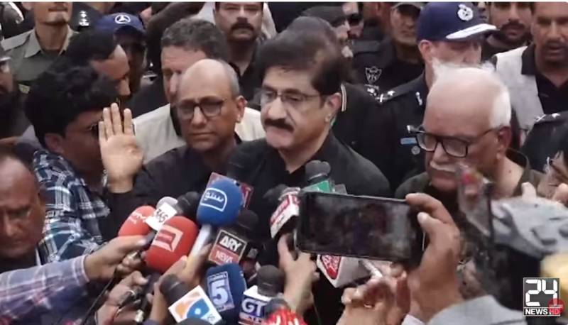 CM Murad joins Ashura procession in Karachi