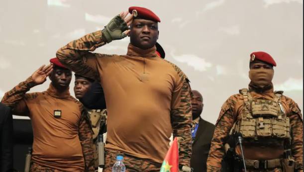 Burkina Faso cuts diplomatic ties with ex-ruler France