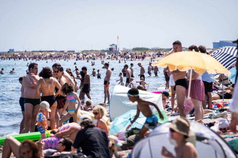 More than 1,300 excess deaths recorded in Europe heatwave: WHO