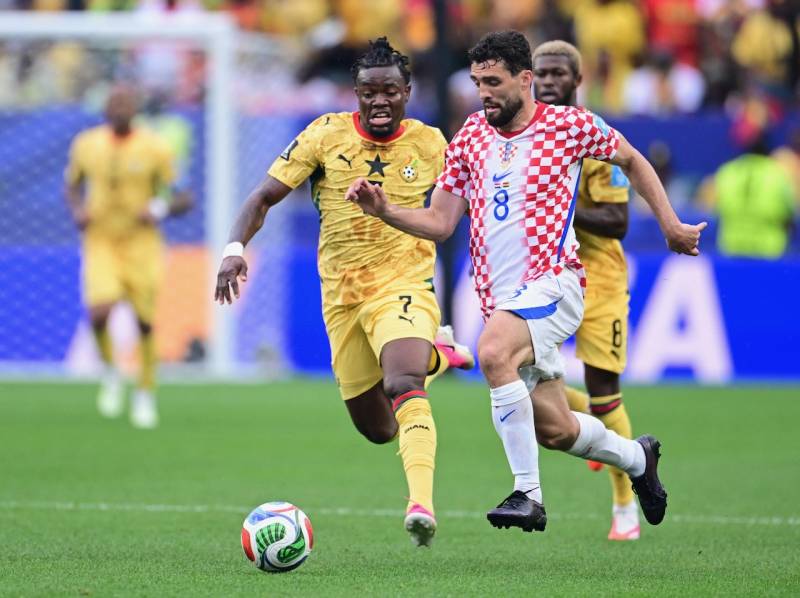 Croatia beat Ghana 2-1 as both qualify for World Cup last 32