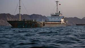 Iran warns ships not to bypass its chosen Hormuz route