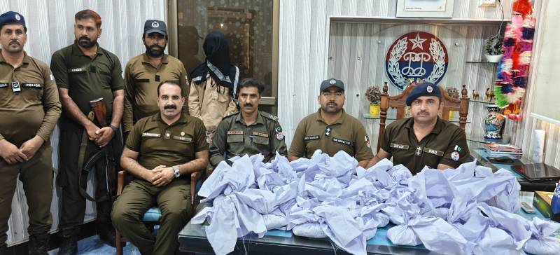 Two suspects arrested in separate drug operations in Dera Ghazi Khan