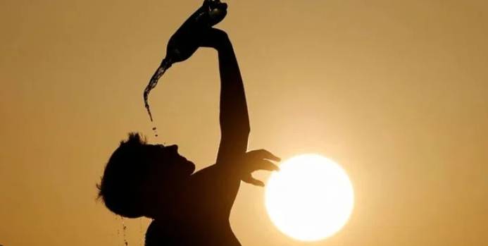 Temperature in Jacobabad to reach 46 degrees Celsius today as country bakes under sun