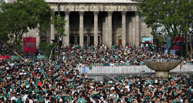 Two dead in World Cup celebrations in Mexico City
