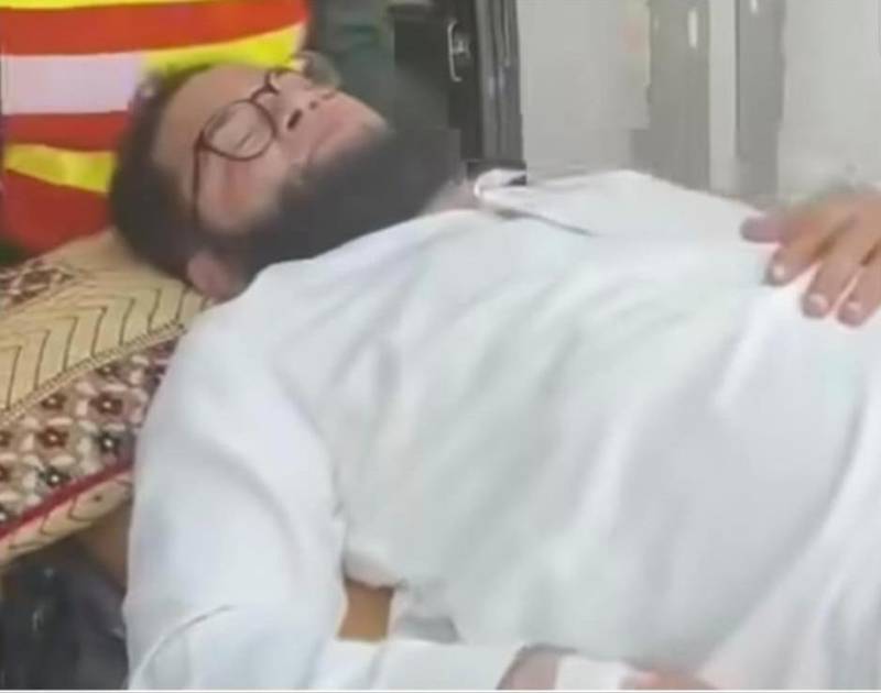Nasir Madni gets unconscious after heatstroke in Jahanian