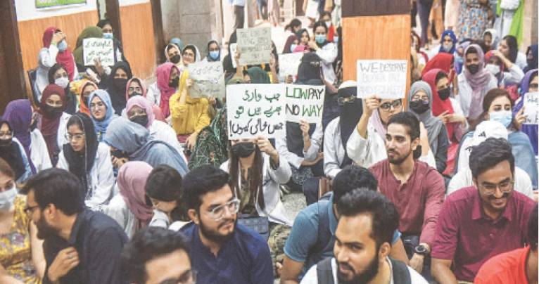 Doctors’ protest enters 5th day in Karachi