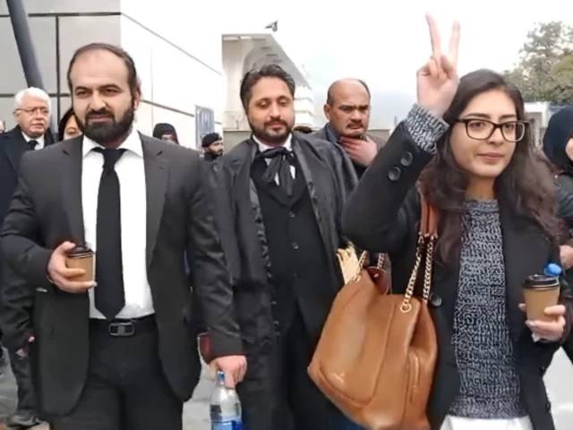 SC to hear Imaan Mazari, Hadi Chattha pleas on July 6